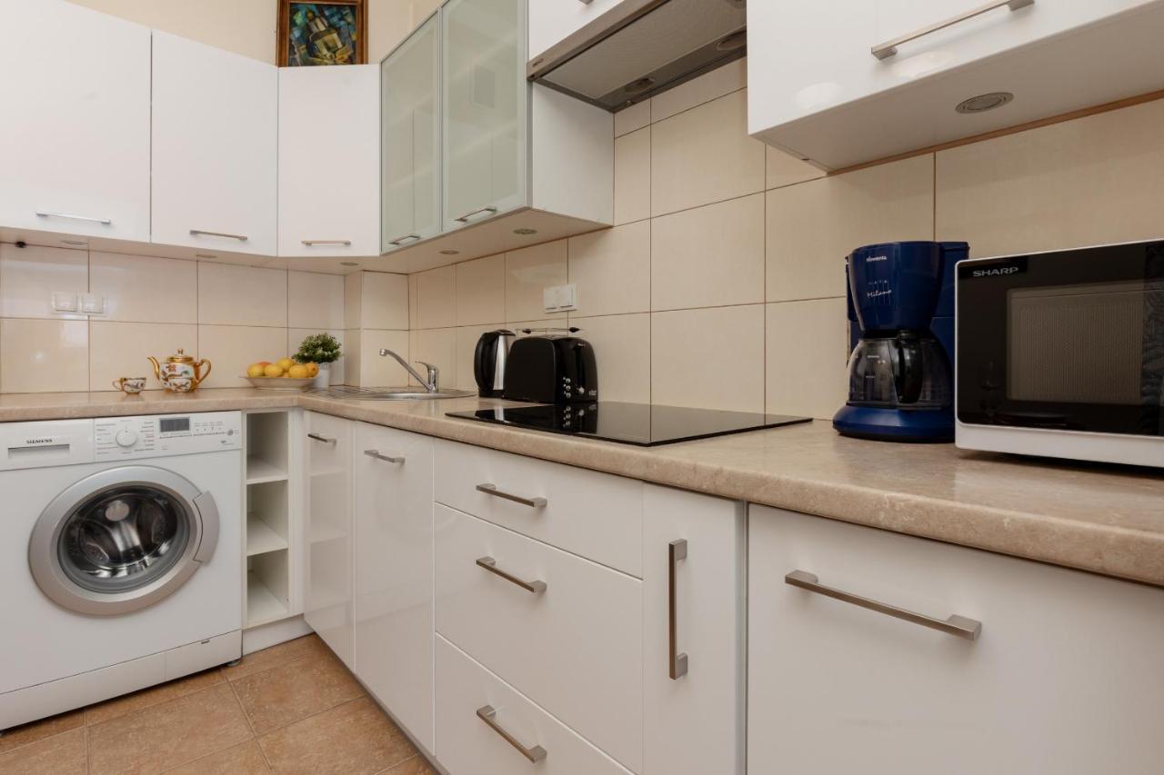 Atmospheric Apartment Next To Warsaw Old Town Square By Noclegi Renters Zewnętrze zdjęcie